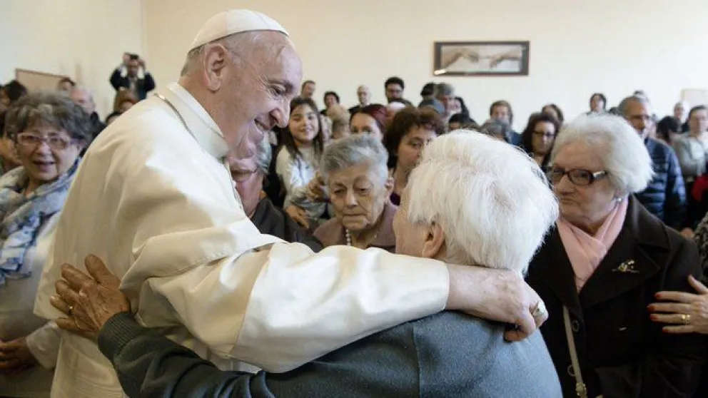 El papa Francisco anunció la institución de la Jornada Mundial de los Abuelos y de los Mayores
