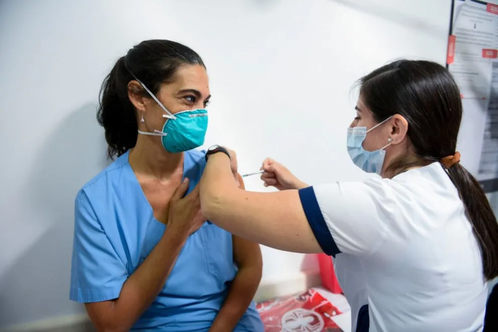 ¡Atención salteños! Ya pueden darse la quinta dosis de la vacuna contra el COVID-19 los mayores de 18 años