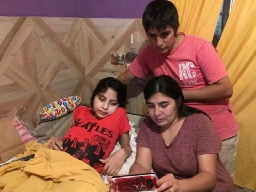 El papá de Abigail Jiménez, la nena que no pudo entrar a Santiago del Estero, se descompensó