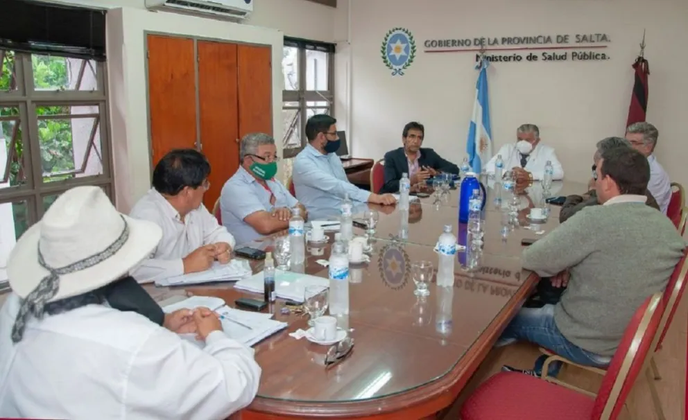 Paritarias para Salud: el gobierno provincial ofreció un bono extra