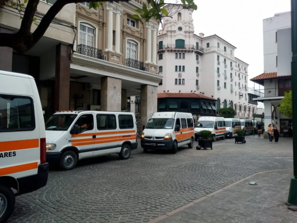 Transportes Escolares quieren volver a trabajar y presentaron un nuevo protocolo
