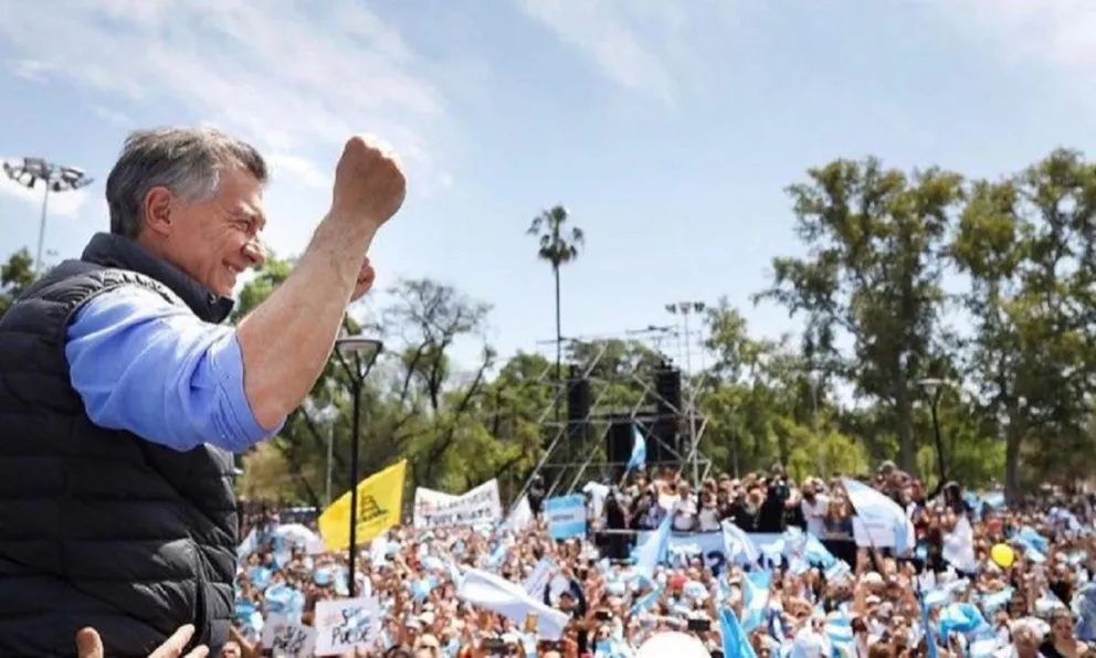 Mauricio Macri cumple 62 años y lo saludaron con los mejores memes 