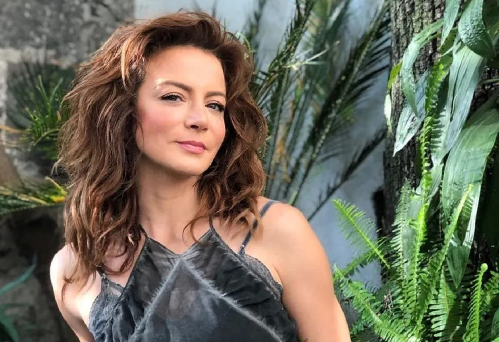 Silvia Navarro cautivó a sus fans