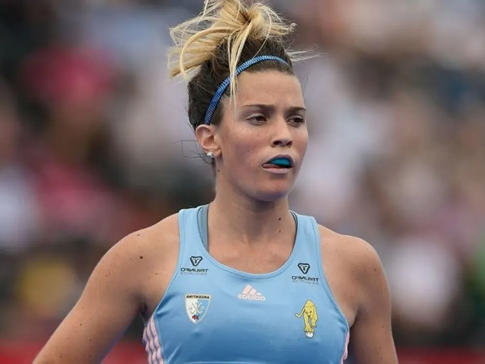 Detienen y difunden la identidad del energúmeno que acosaba vilmente a Agustina Albertario, jugadora de Las Leonas