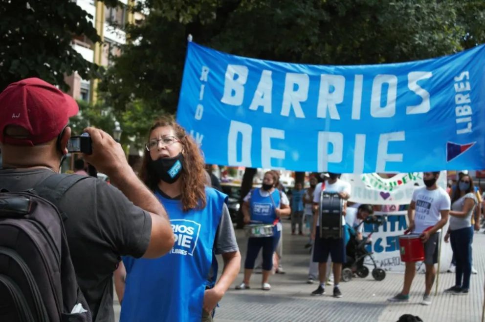 Caos, tensión y embotellamientos en la ciudad: movimientos sociales protestan frente a Desarrollo Social