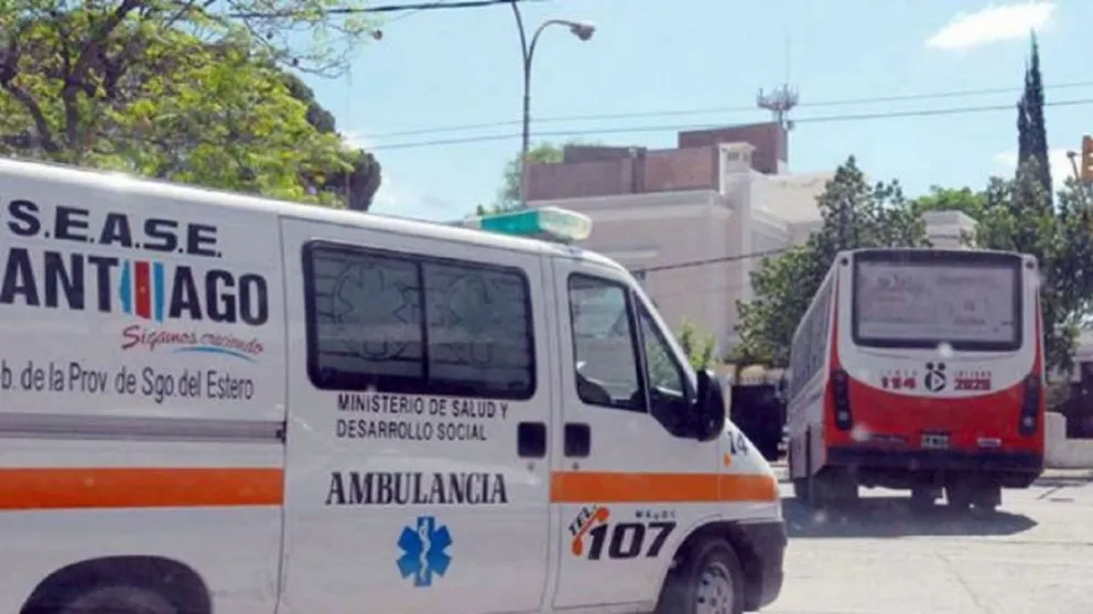 ¡Casi le rebana la cabeza! Fue a una consulta en el hospital y le cayó un ventilador de techo