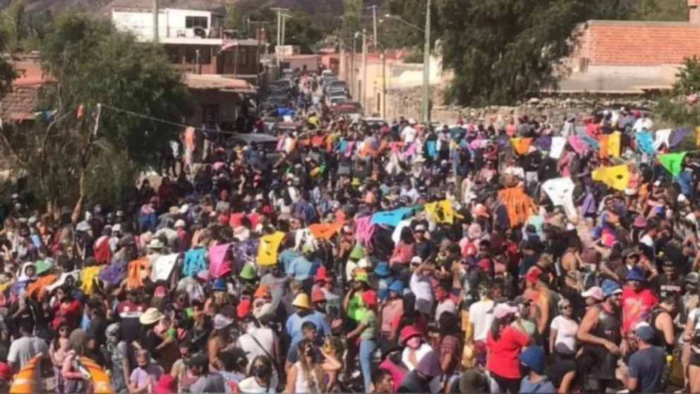 Carnaval en Tilcara. Fuente: (Twitter)
