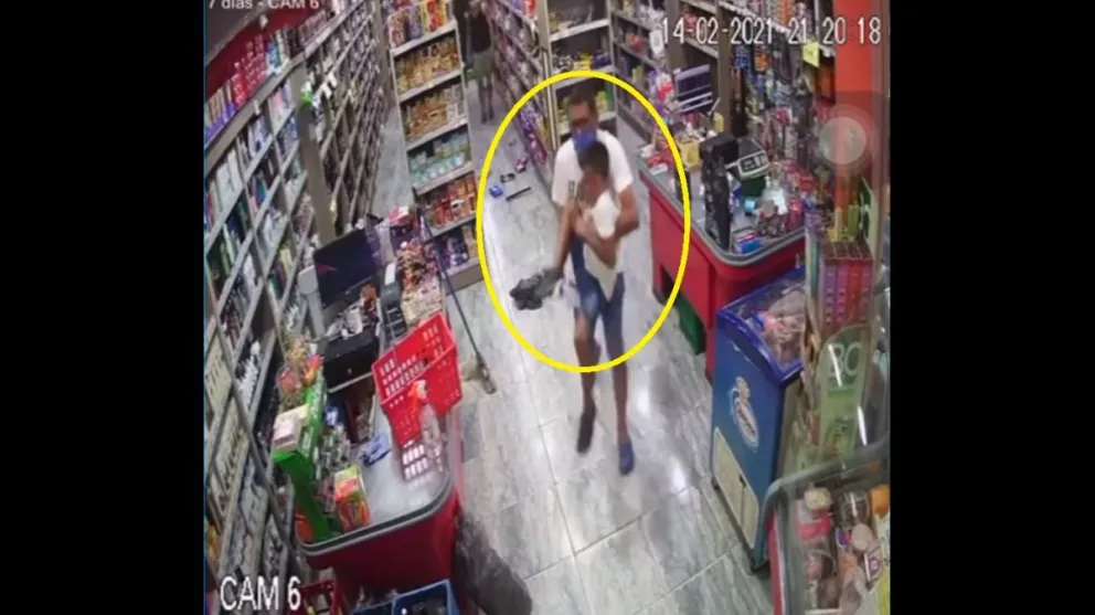 "Papá me estoy muriendo": el agónico relato del nene de 7 años baleado por motochorros durante un asalto a un supermercado