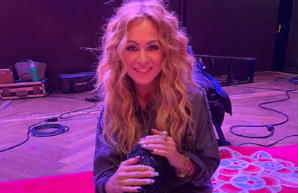Paulina Rubio en Premio lo Nuestro
