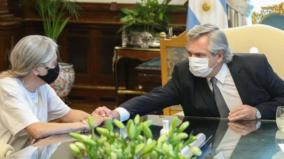 Alberto Fernández: “Los femicidios son la expresión más cruenta de una sociedad machista”