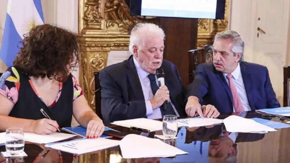 Vacunatorio VIP: ¿Quiénes fueron los privilegiados por fuera de las exigencias oficiales?