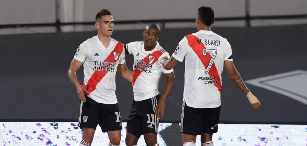 River Plate goleó a Rosario Central por 3 a 0 en la vuelta al Monumental