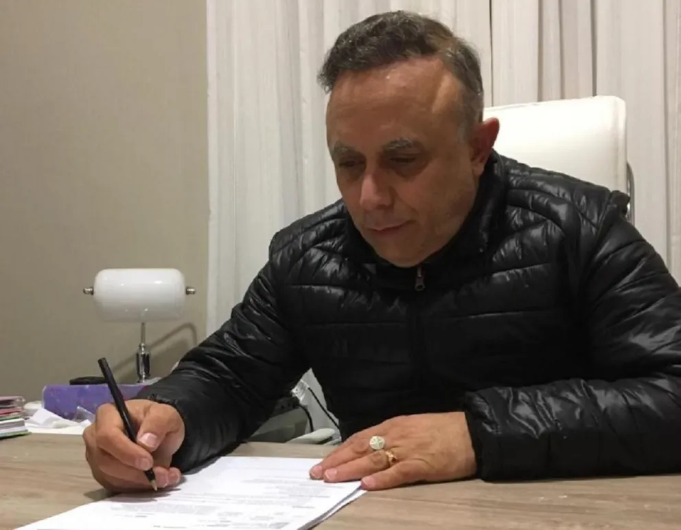 Fernando Mazzone se mostró muy conforme con el aumento salarial de los docentes