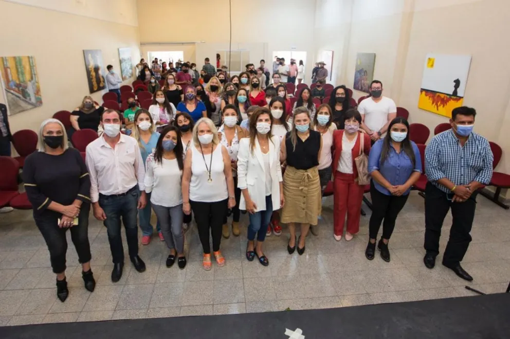 Soberanas: así es la plataforma que lanzó Bettina Romero para recibir capacitaciones gratuitas