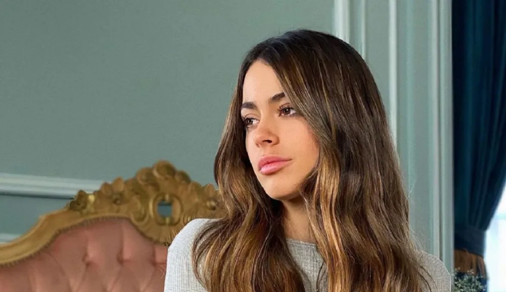 Tini Stoessel se mostró como nunca antes: micro bikini y estilo relajado en su nueva sesión de fotos
