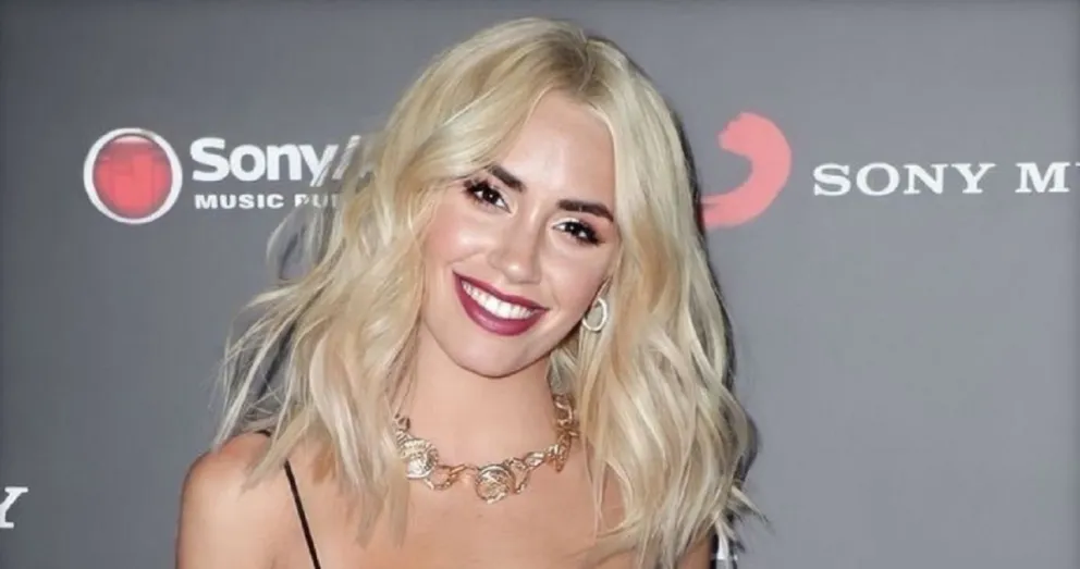 Lali Espósito posó con un atrevido atuendo y recibió un picante comentario de Miguel Ángel Silvestre