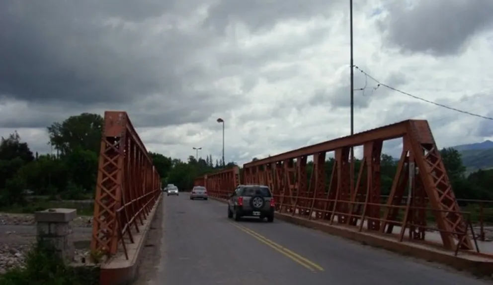 Puente de Vaqueros. Fuente: (Twitter)