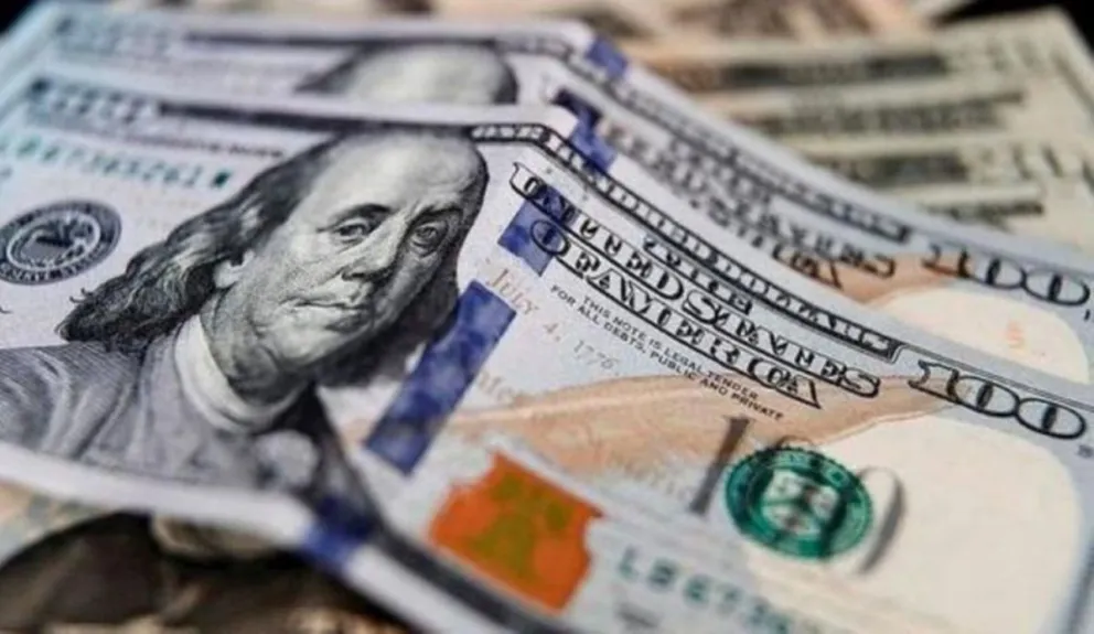 Dólar. Fuente: (Twitter)