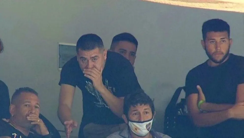 Boca ganó anoche y en el aire quedó la pregunta, ¿Y si te lo regala Román?