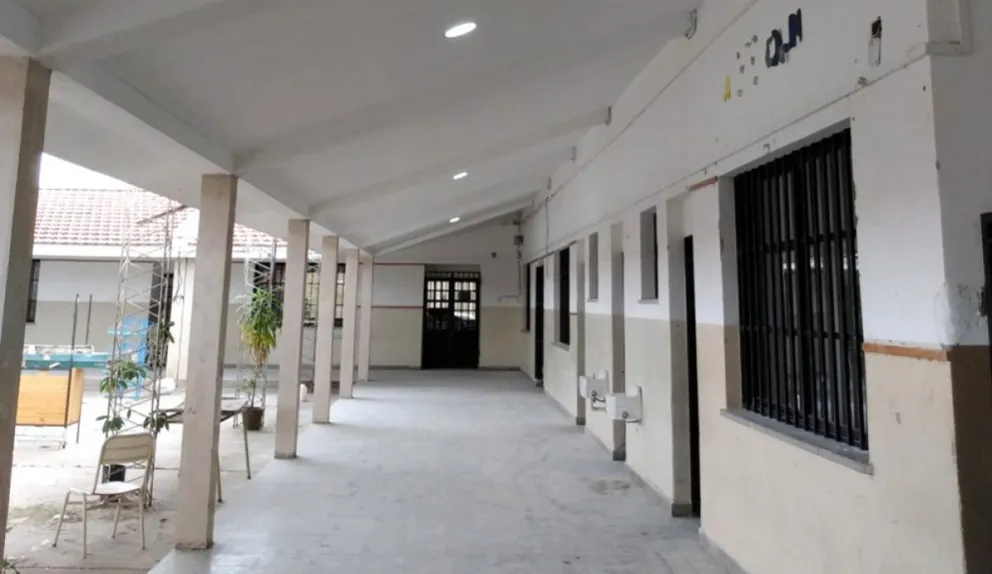 Colegio secundario. Fuente: (Twitter)