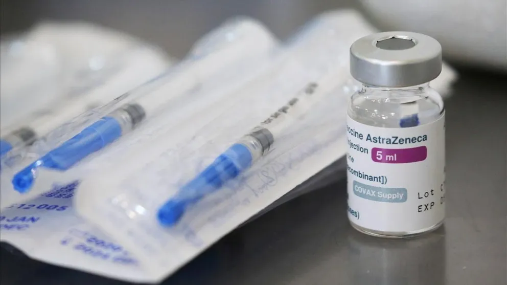 Se retoma el uso de la vacuna AstraZeneca en varios países europeos 
