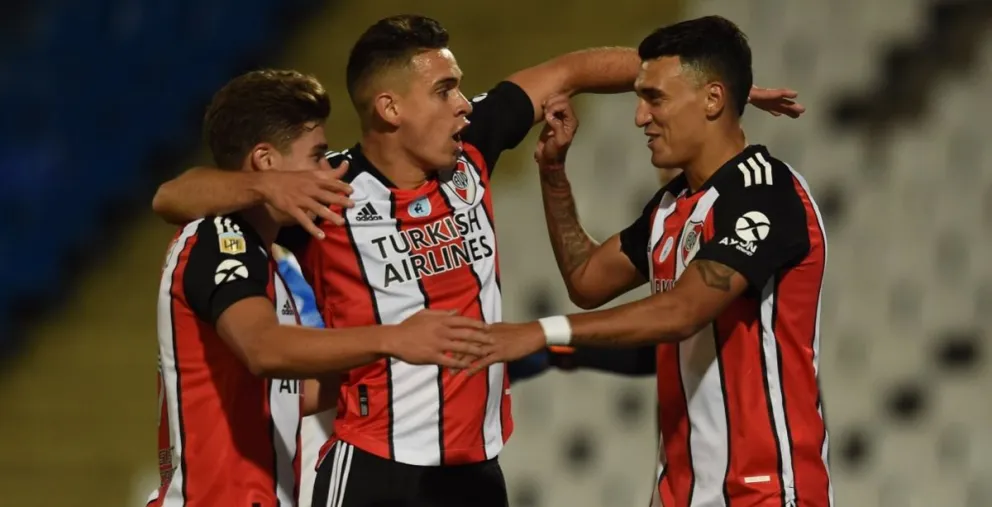 Copa Liga Profesional: con un póker de Santos Borré, River goleó 6 a 1 a Godoy Cruz 