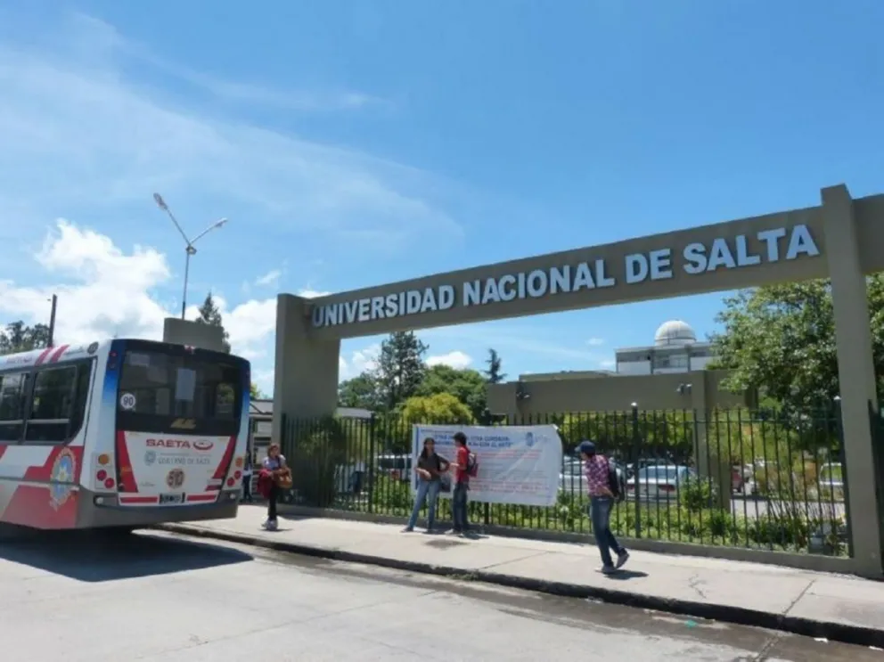 Vuelven las clases presenciales en la UNSA: el requisito fundamental que deben cumplir los alumnos
