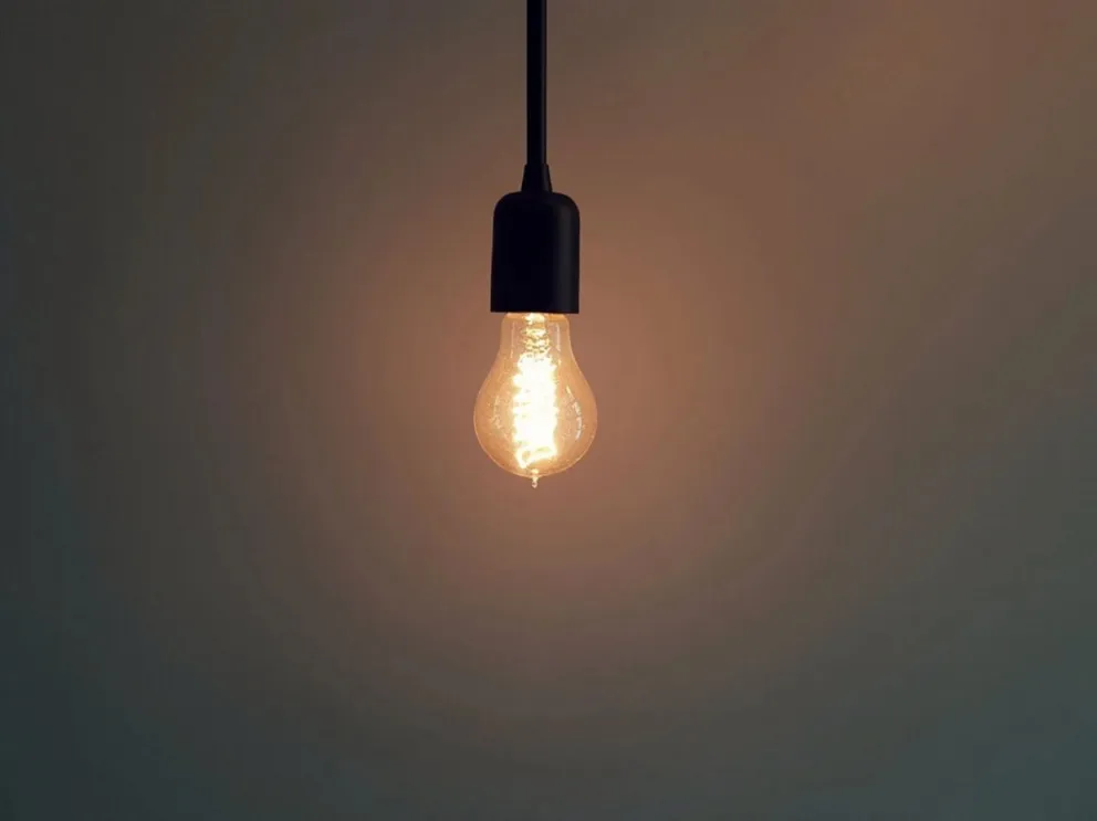 "Subsidio al aire acondicionado": toma forma el proyecto para reducir las tarifas de la luz en el norte