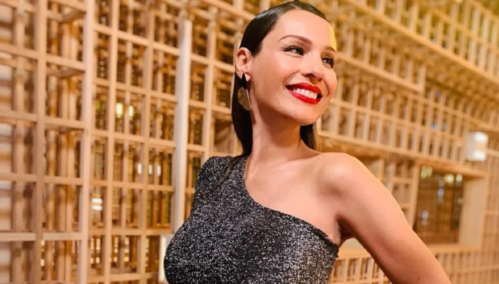 Pampita dio detalles