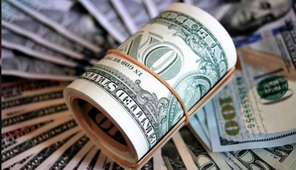 Dólar. Fuente: (Twitter)