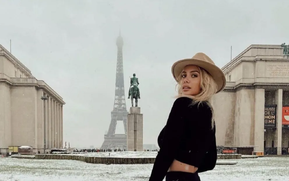 Wanda Nara y un espectacular look que dejó ver de más