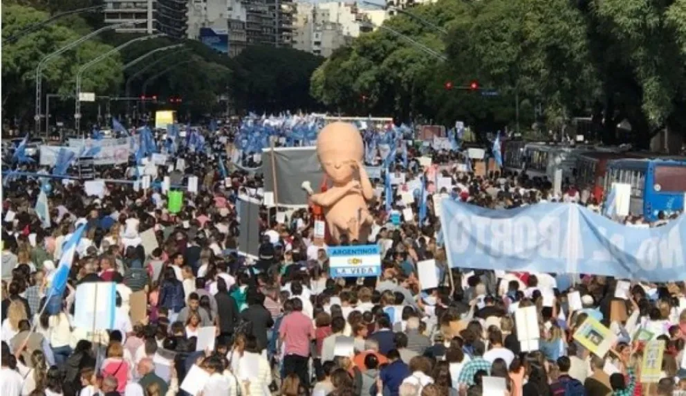 Marcha provida. Fuente: (Twitter)
