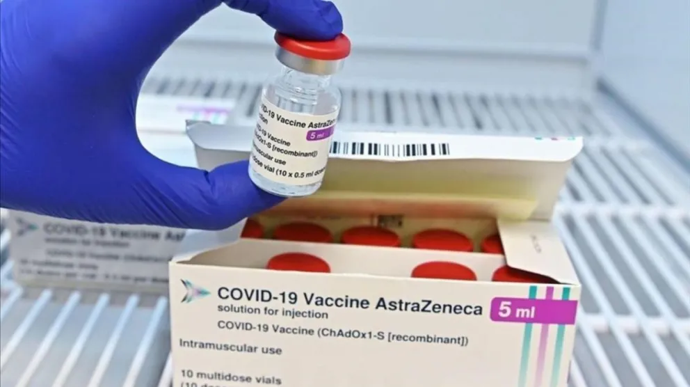 Dosis de AstraZeneca. Fuente: (Twitter)