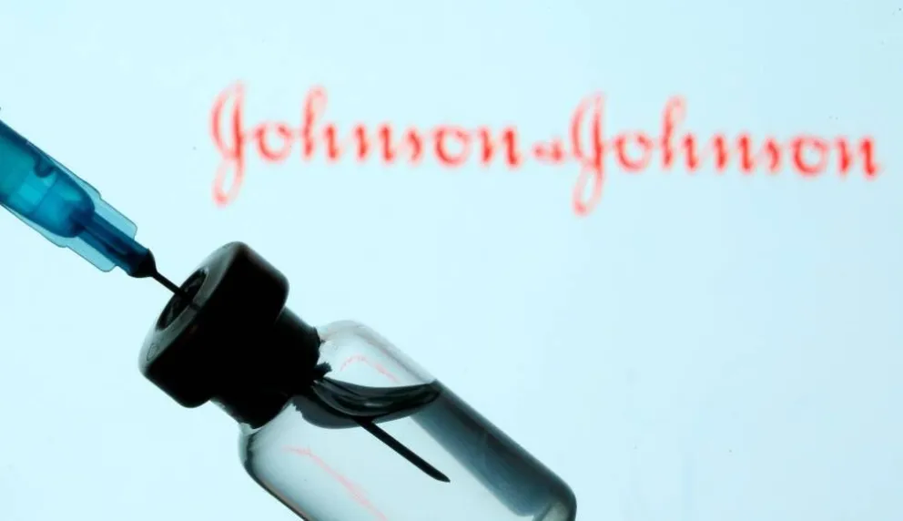 Arruinaron 15 millones de dosis de la vacuna de Johnson & Johnson contra el coronavirus