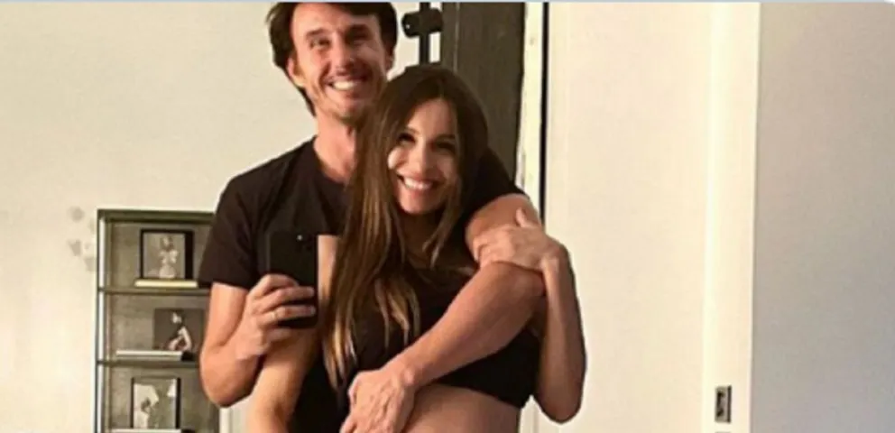 Roberto García Moritán y Pampita. Fuente (Instagram)