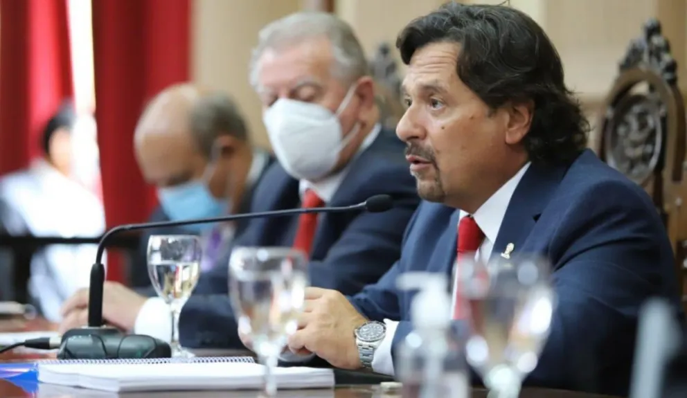 Gustavo Sáenz. Fuente: (Twitter)