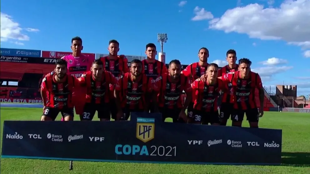 Tras siete derrotas consecutivas, Patronato logró su primer triunfo ante Aldosivi