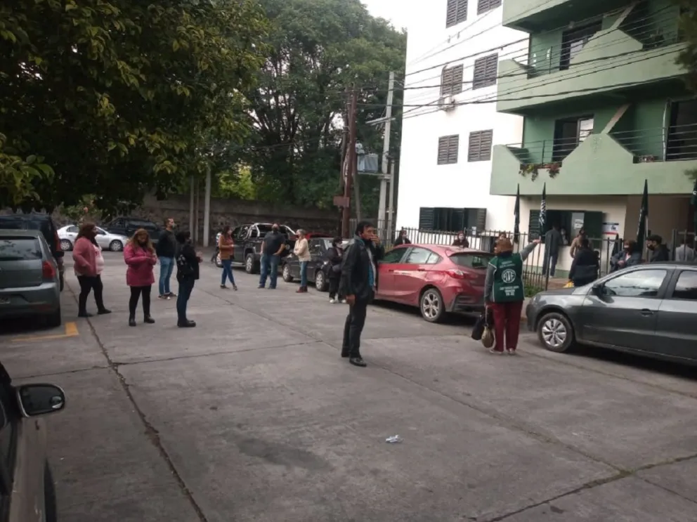 Tensión en Hábitat: los empleados se retiraron de las oficinas por casos de COVID-19