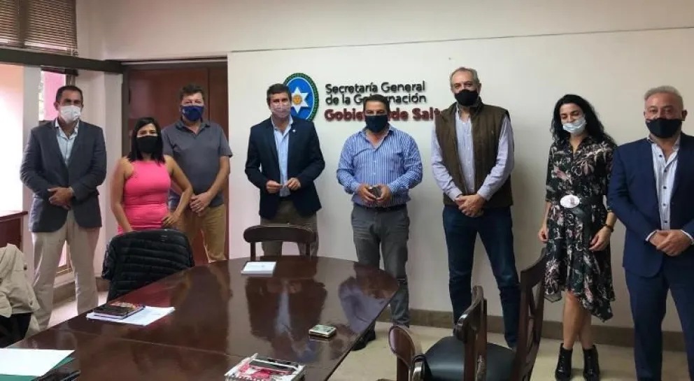 El Gobierno de Salta buscará asegurar un sistema de catastros anticipados para matricular terrenos