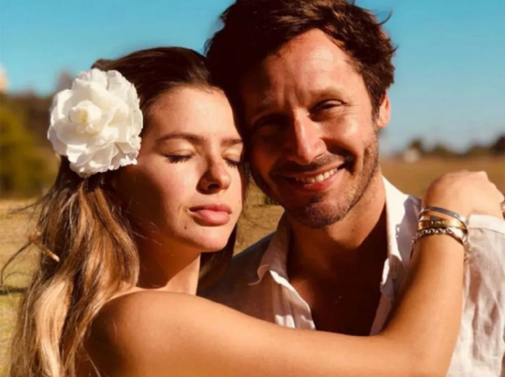 La China Suárez y un romántico comentario a una atrevida foto de Benjamín Vicuña 
