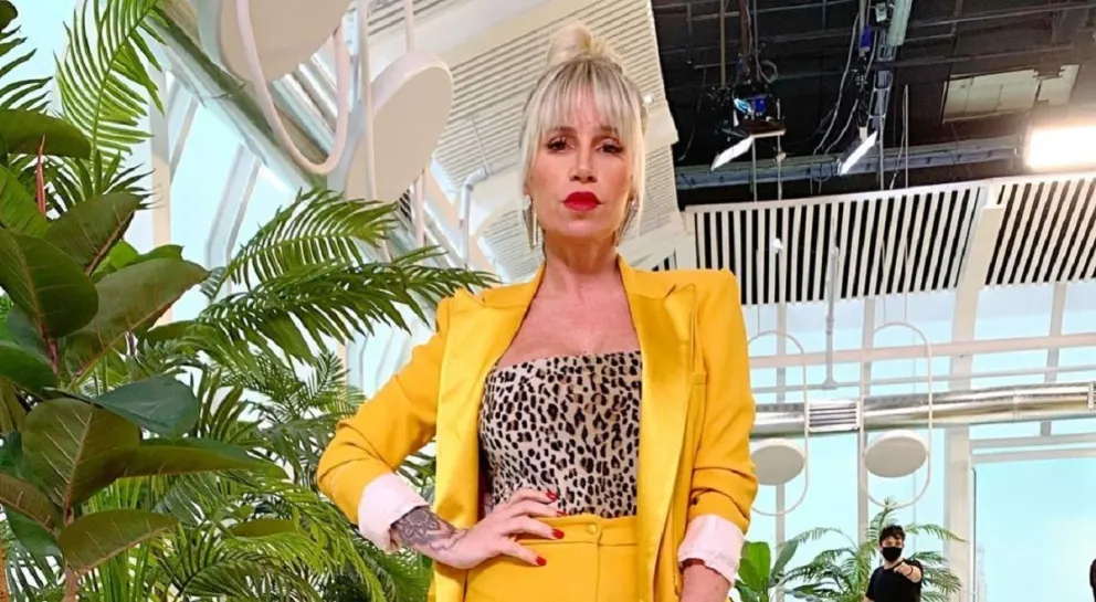 Flor Peña sorprendió al aparecer con un cambio drástico de cabello para un avance de su nueva colección