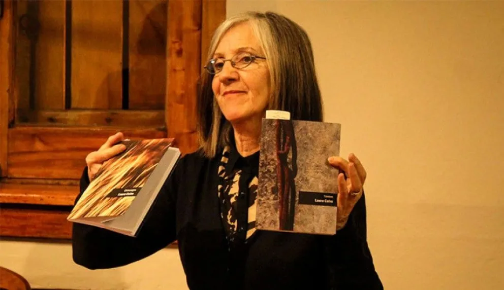 Laura Calvo: “Inspirar y expirar: en ese ritmo escribo”