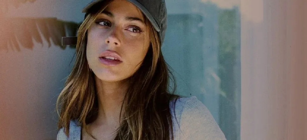 Tini Stoessel reapareció en sus redes con un atrevido look que despertó suspiros