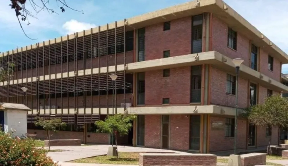 Facultad de Salud. Fuente: (Twitter)