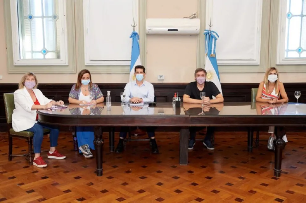 El Gobierno dialogó con presidentes de distintos bloques sobre la posibilidad de postergar las elecciones