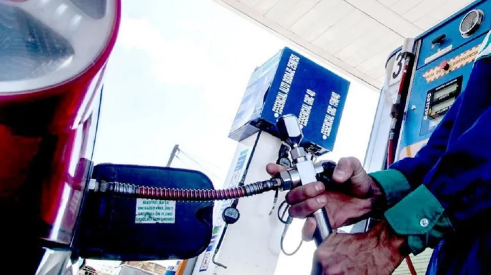 Cada vez más salteños pasan sus vehículos al GNC: ¿Cuánto se ahorran?