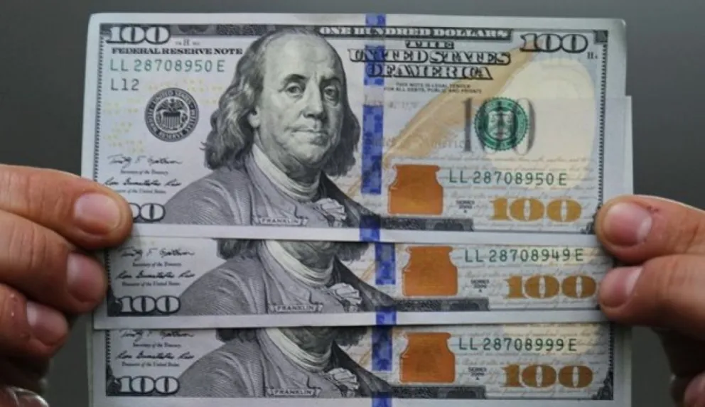El dólar blue sube y sube: ya llegó a superar los $290