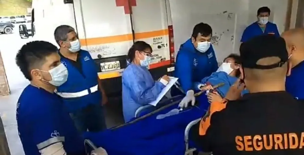 Fabiana Cari ya es atendida en el Hospital San Bernardo