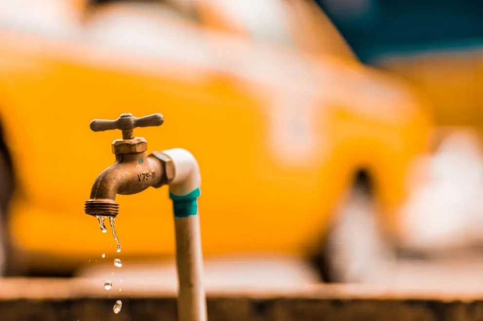¡Otra vez Aguas del Norte! Nueve barrios de Salta quedarán sin servicio este miércoles 5 de mayo