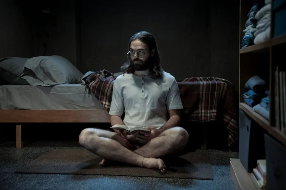 El Reino, la nueva serie argentina de Netflix con Peter Lanzani reveló las primeras imágenes y causa revuelo